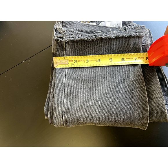 Levis Women Middy Straight Jeans, Washed Black, Size W26, red tab, zip fly jeans - Picture 16 of 16